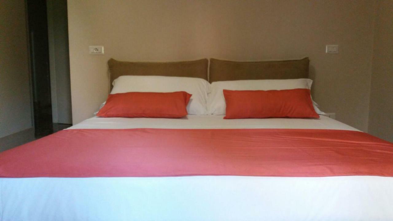 Casa Isabela Luxury Rooms Melfi Eksteriør bilde