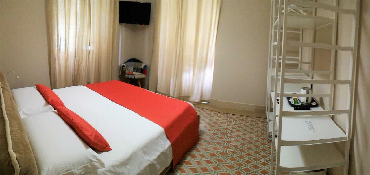 Casa Isabela Luxury Rooms Melfi Eksteriør bilde